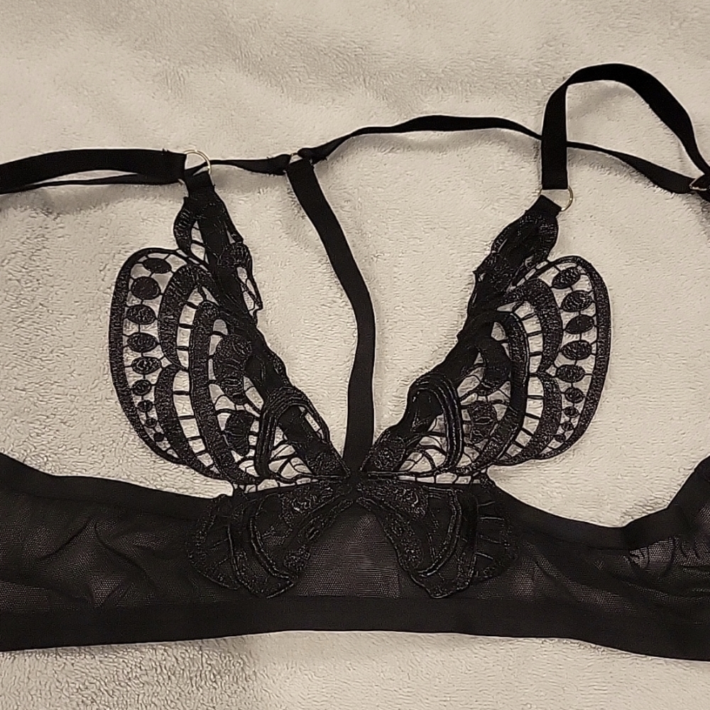 Victoria secret bra